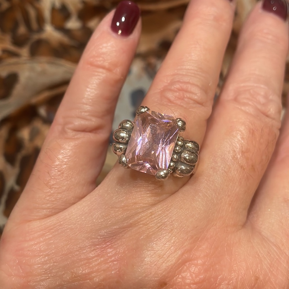 Pink CZ ring - Picture 5 of 5